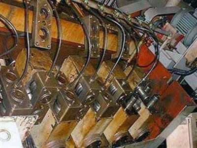 �R���o�C���h���[��